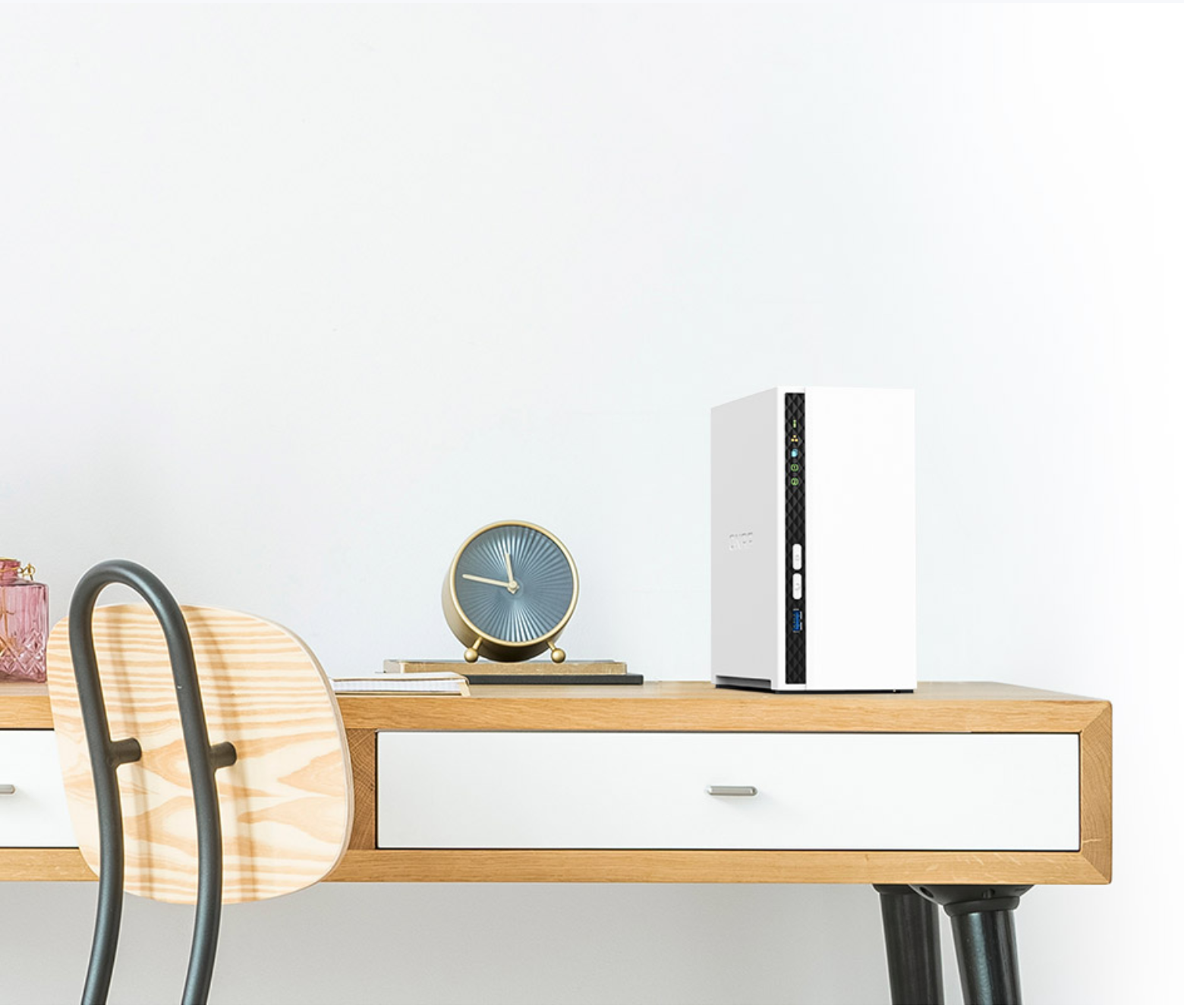 QNAP 公式サイト